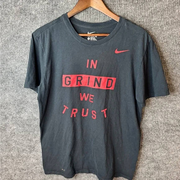 Vintage Nike in grind we trust t-shirt size large - Picture 1 of 3